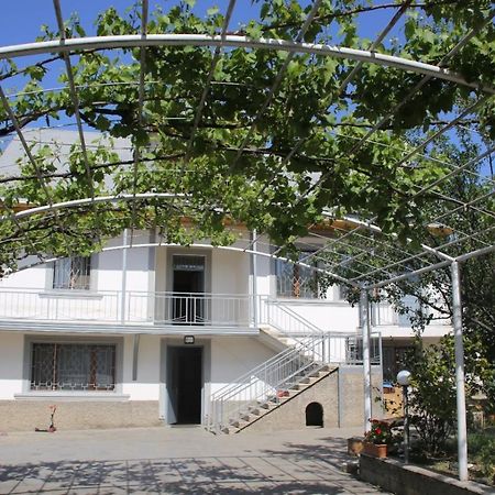 Big House Hotel Тбилиси Екстериор снимка