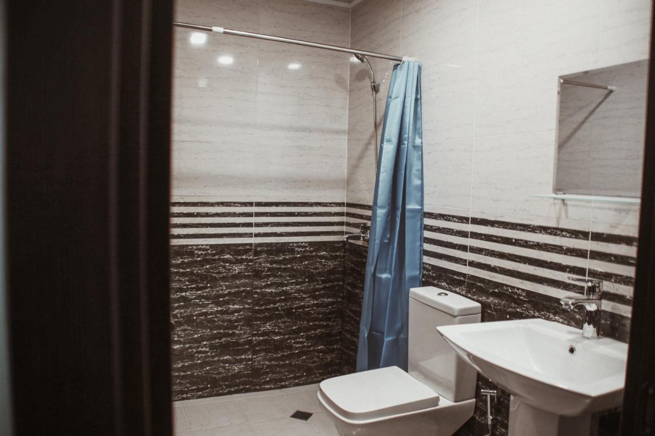 Big House Hotel Тбилиси Екстериор снимка