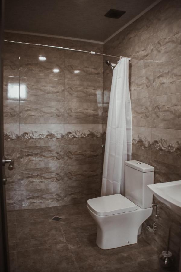 Big House Hotel Тбилиси Екстериор снимка